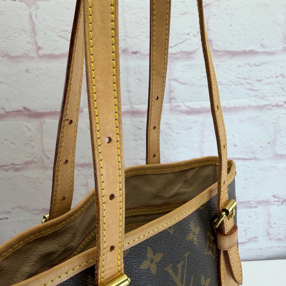 Louis Vuitton Monogram Vintage Petit Bucket PM Tote - Picture 5 of 16
